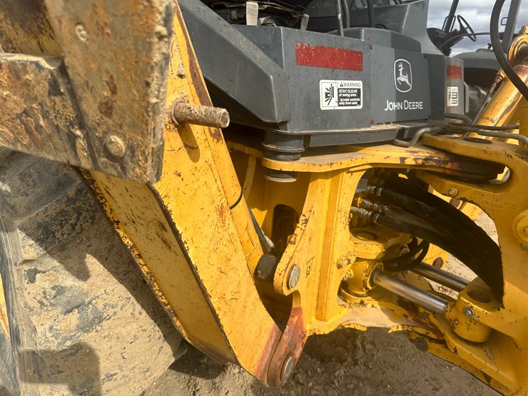 deere-310sg-image-29