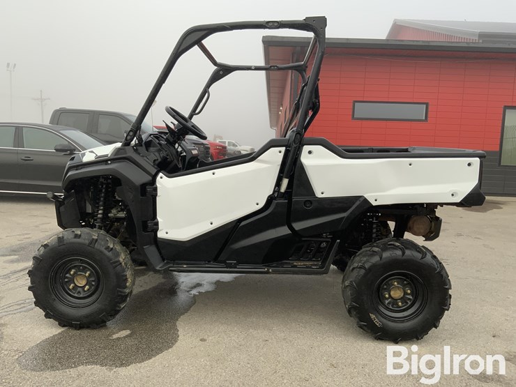 2016-pioneer-1000-image-8