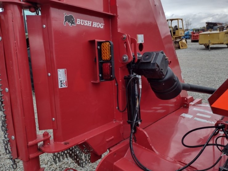 bush-hog-1815-image-13