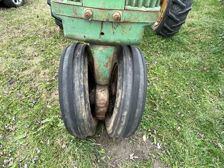 john-deere-620-image-12