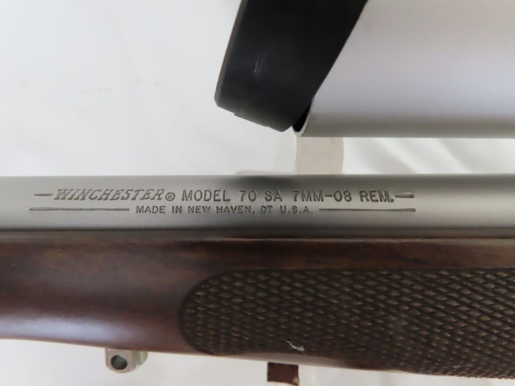 winchester-model-70-classic-stainless-sa-7mm-08rem-bolt-action-rifle-image-15