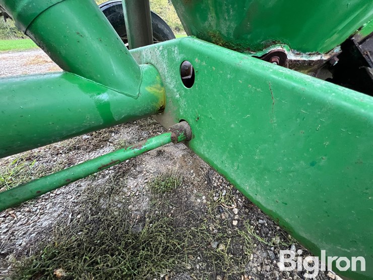 john-deere-400-image-16