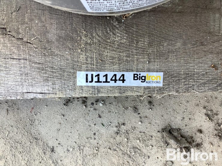 pallet-of-empty-5-gallon-buckets-image-15