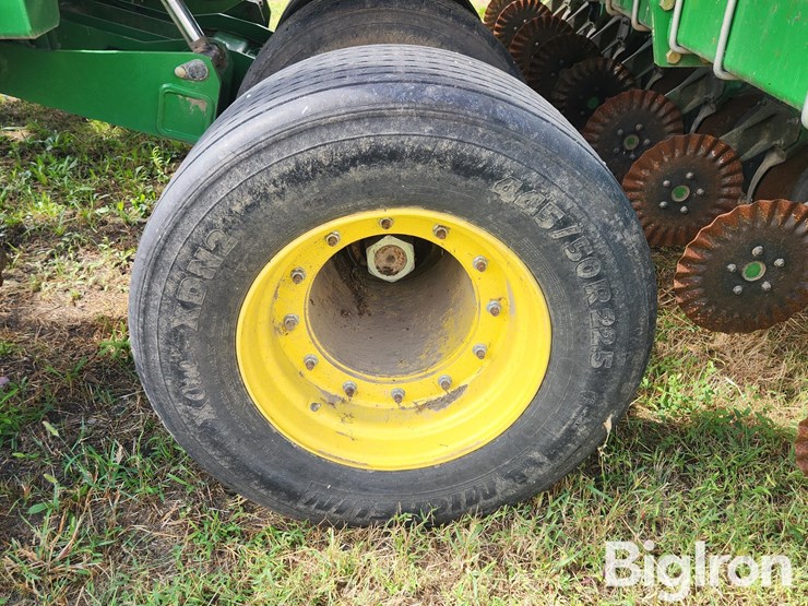 2013-john-deere-db60-image-14