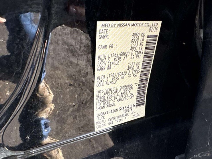 2016-nissan-titan-image-28