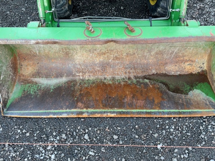 john-deere-3025e-image-4