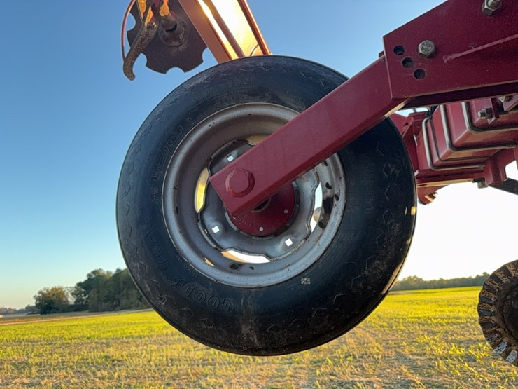 case-ih-1240-image-130