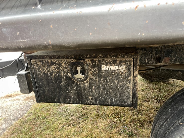 heil-trailer-image-18