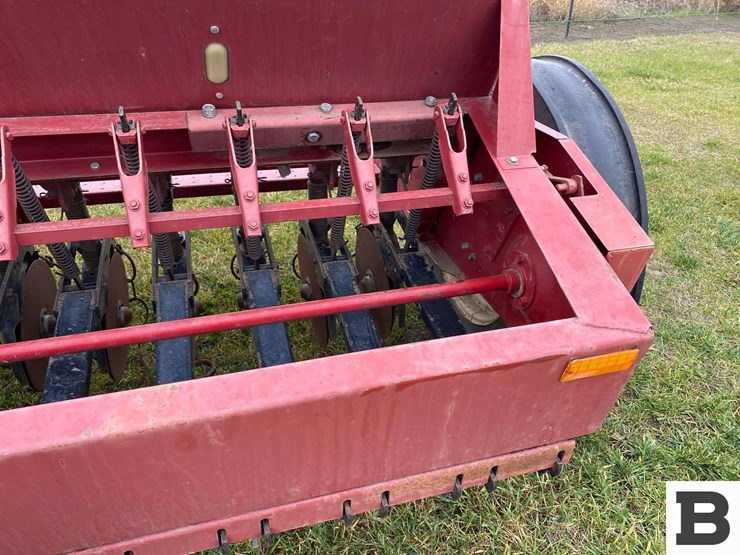 international-5100-image-21