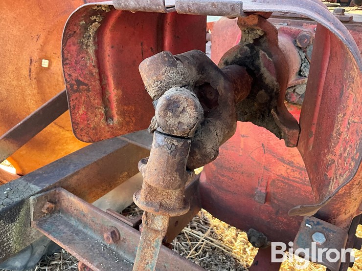 1949-massey-ferguson-44-image-11