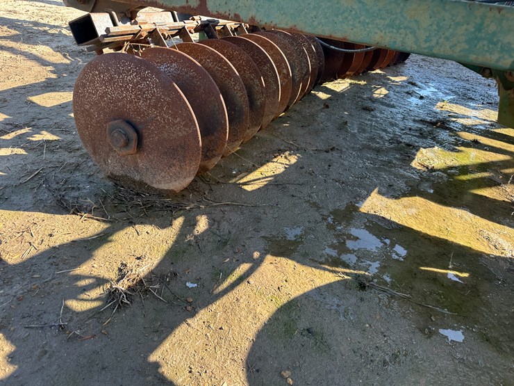 john-deere-724-image-31