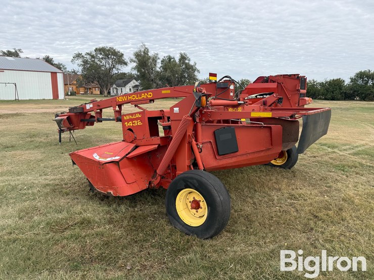 2001-new-holland-1432-image-5