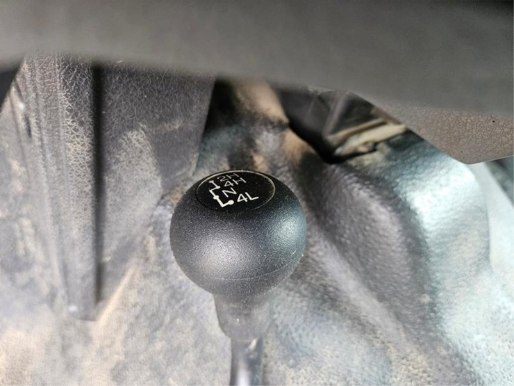 2016-ford-550-image-40