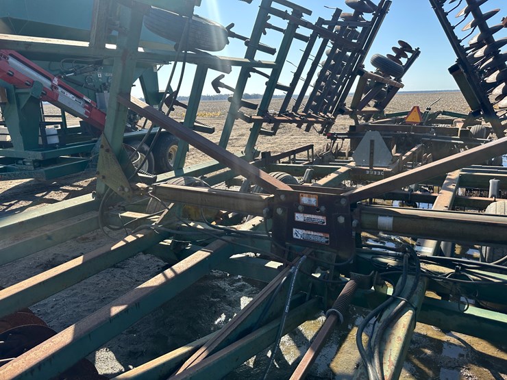 john-deere-724-image-36