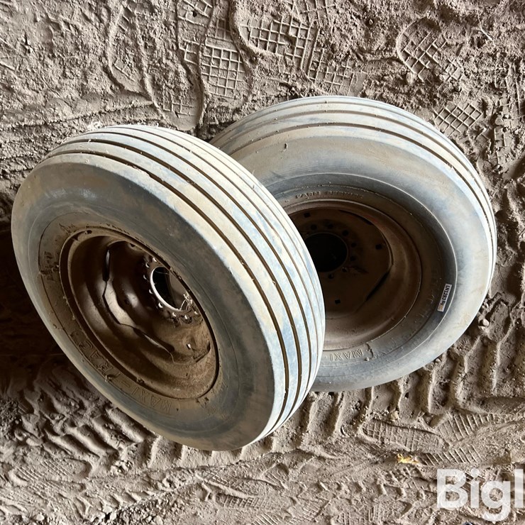 Implement 9.5L-15SL Tires