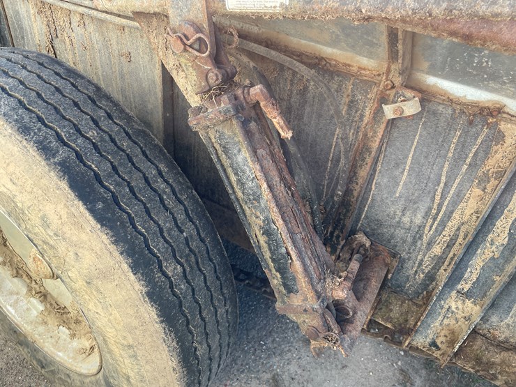 meyers-m350-image-16