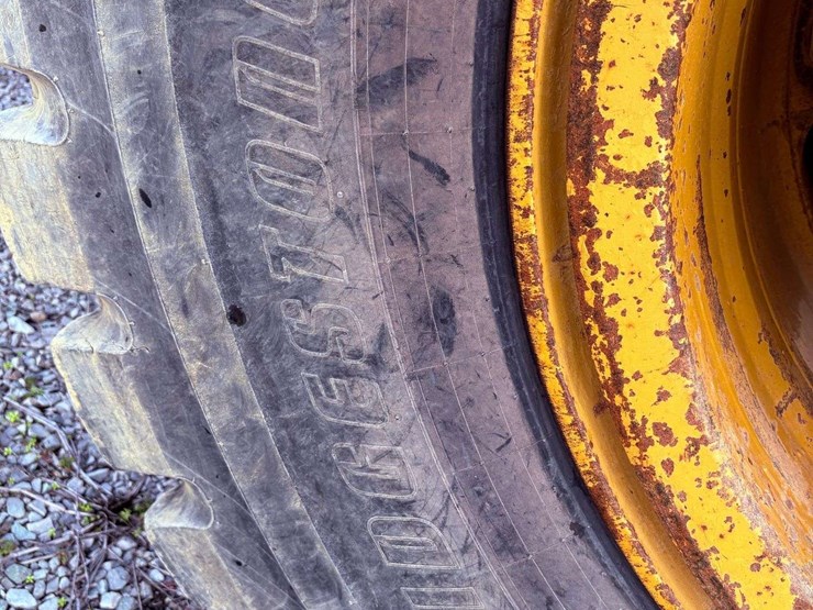 1990-caterpillar-769c-image-24