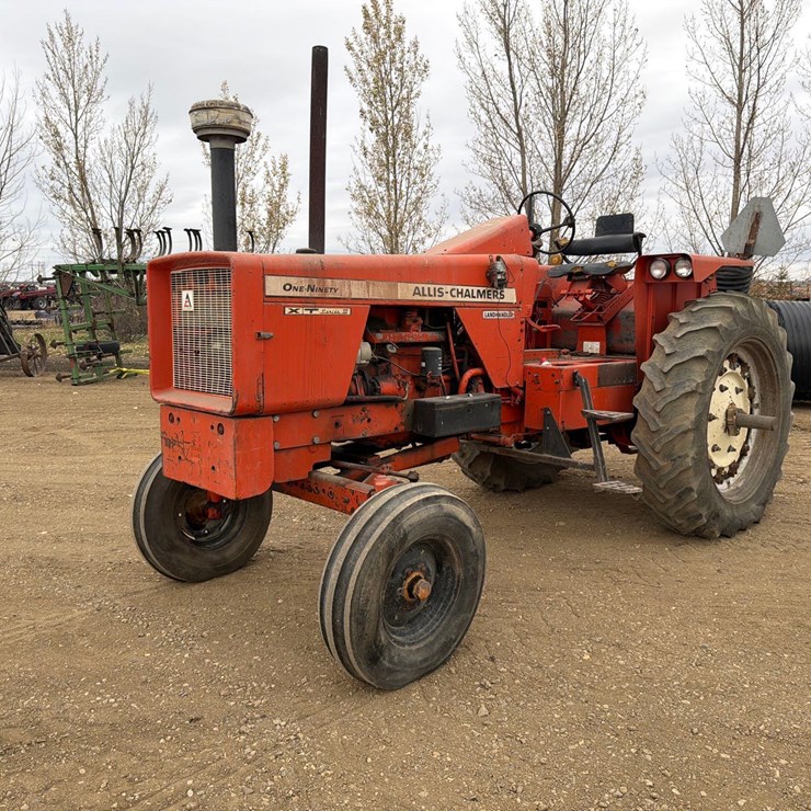 Allis Chalmers 190 Landhandler Tractor