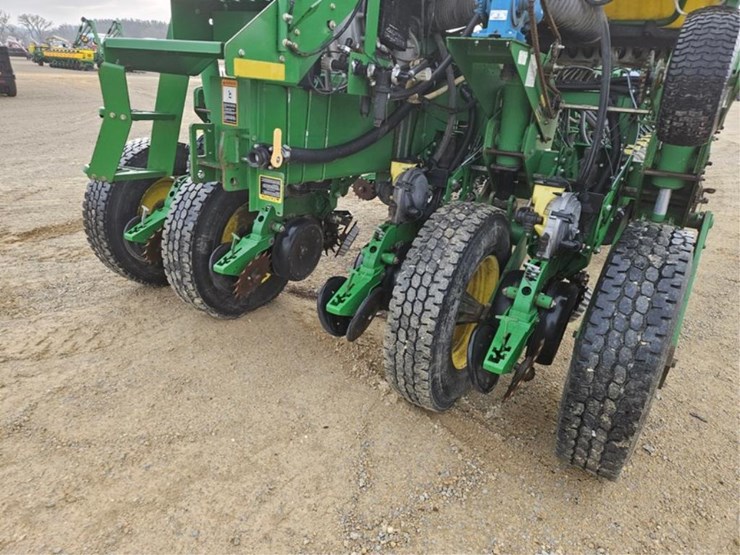 john-deere-1770nt-image-27