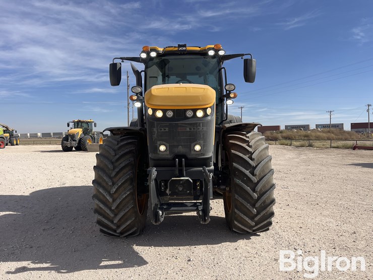 2021-jcb-fastrac-8330-image-2