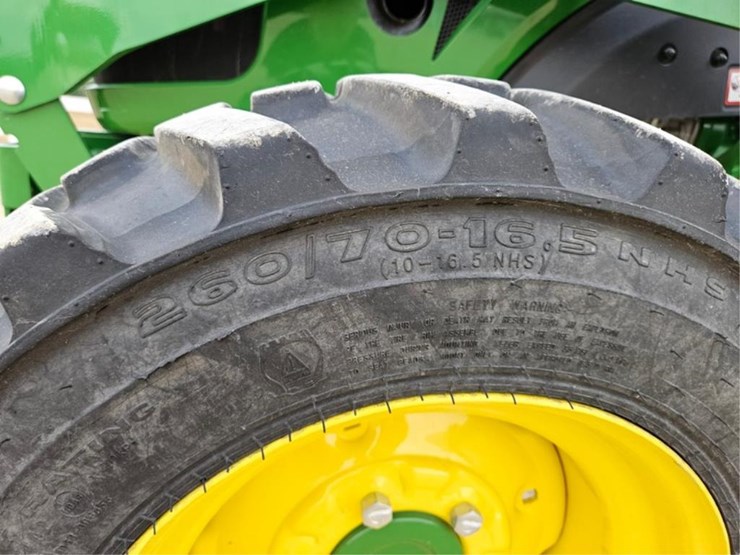 #3081-•-john-deere-4052-4x4-tractor/-400e-loader-image-43