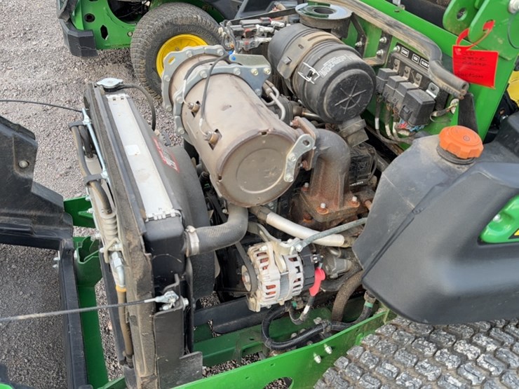 2022-john-deere-z997r-image-12