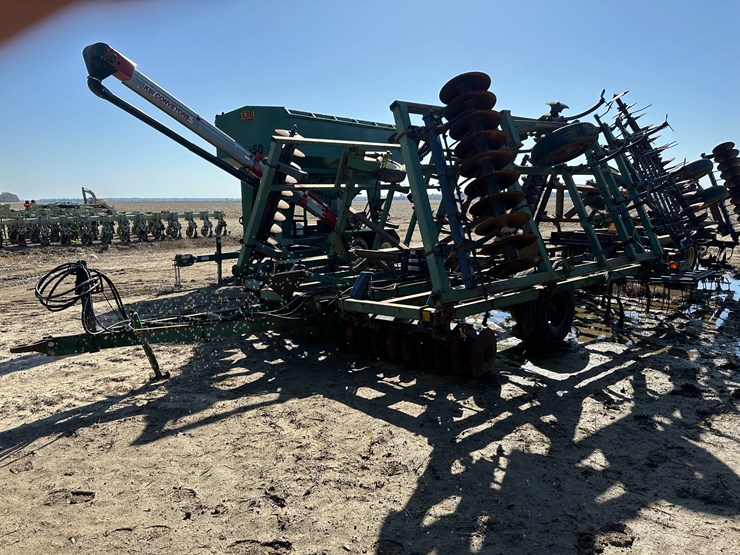 john-deere-724-image-1