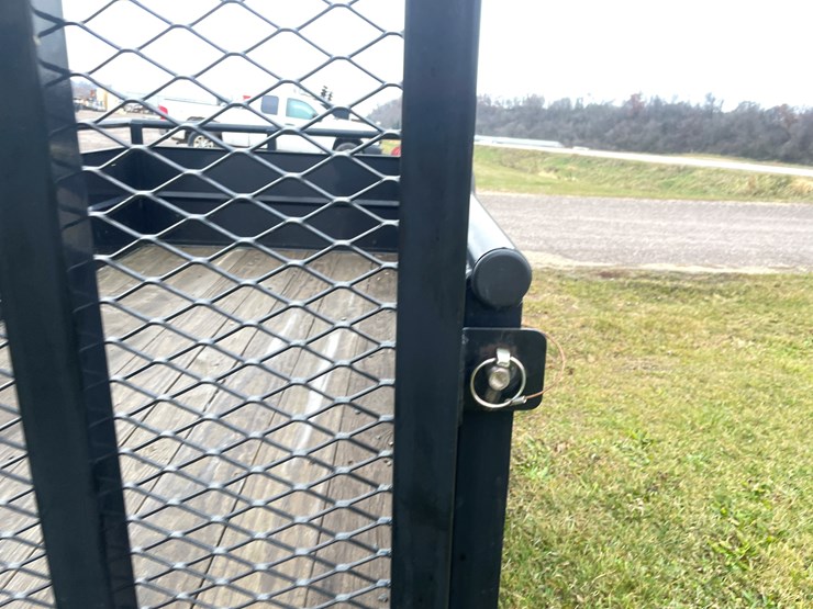 #1052-•-big-tex-trailer-with-ramp-image-11