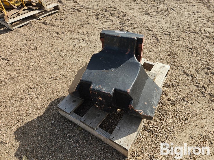 agco-4280120m1-front-weight-image-1