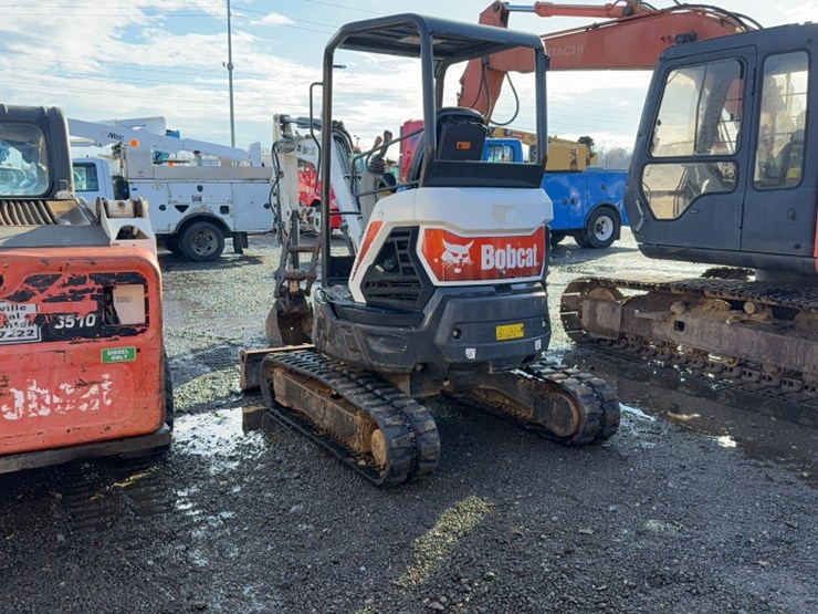 2021-bobcat-e26-image-9
