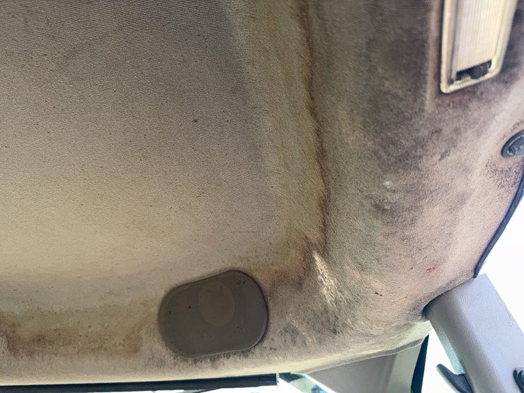 case-ih-magnum-335-image-58