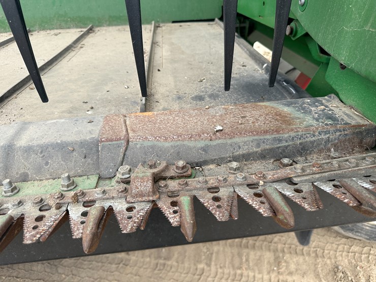 2017-john-deere-640fd-image-28