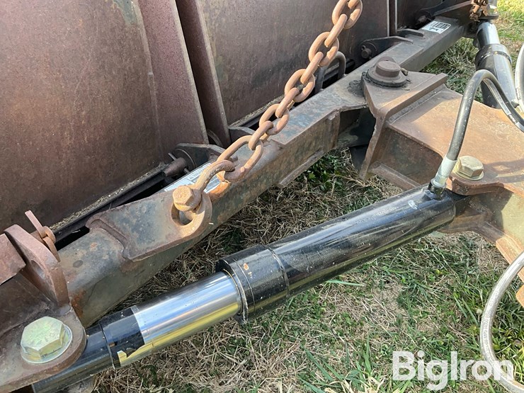 2003-international-7400-image-18