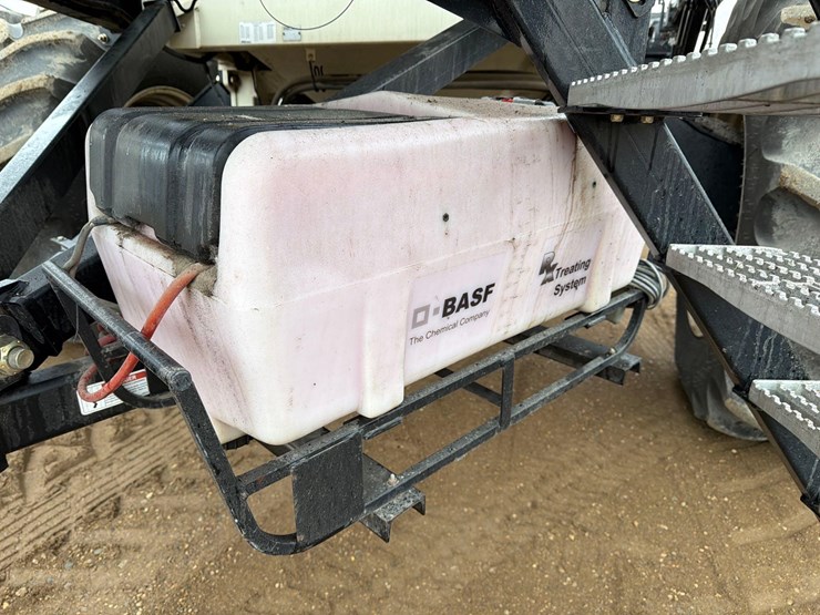 2016-bourgault-3320-66-image-72