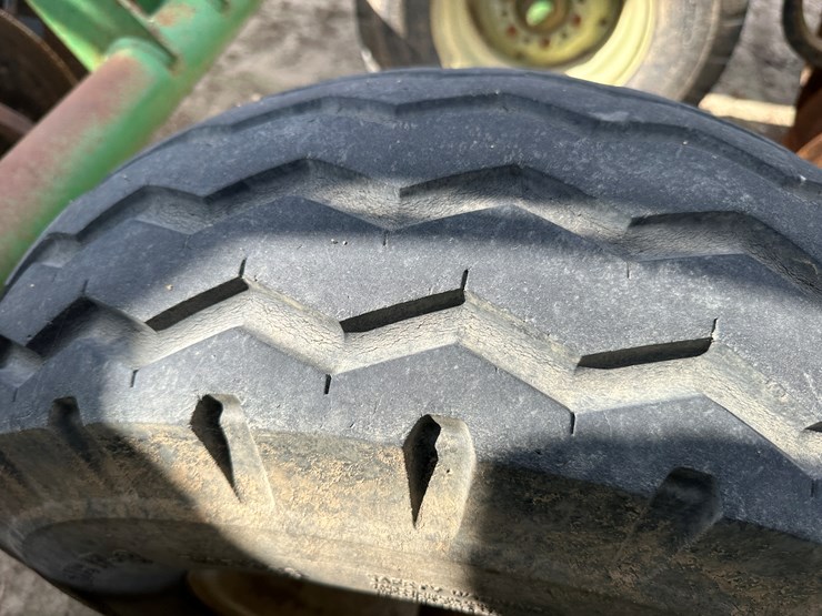 john-deere-635-image-8