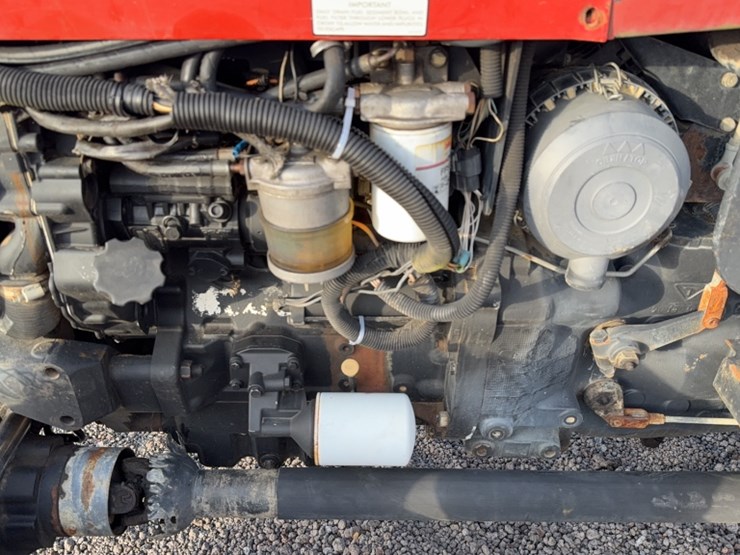 massey-ferguson-451-image-14