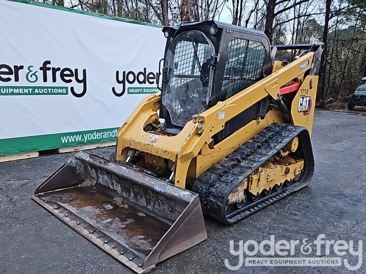 2021-caterpillar-299d3-image-2