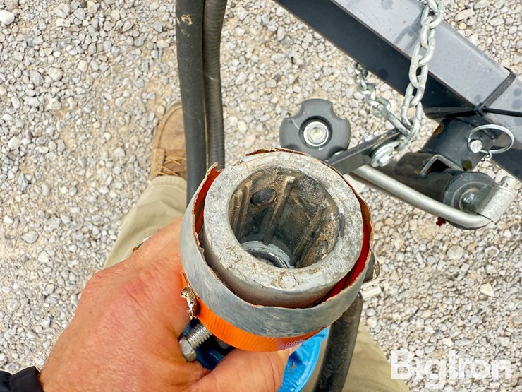 ts-500-500-gallon-sprayer-image-12