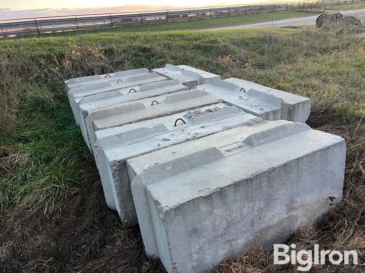 precast-retaining-wall-blocks-image-3