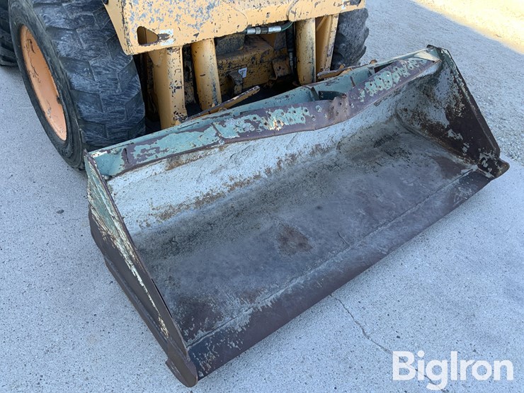 2001-mustang-2050-image-15