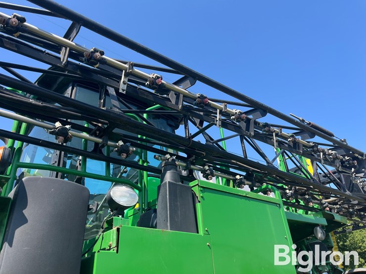 2010-john-deere-4730-image-17