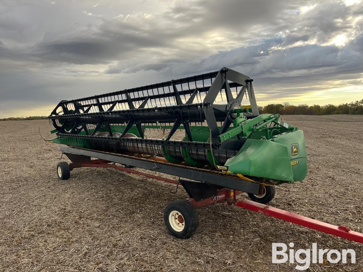 2001-john-deere-922f-image-1