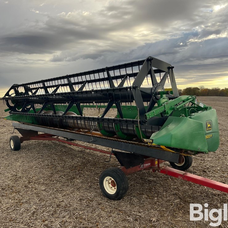 2001 JOHN DEERE 922F