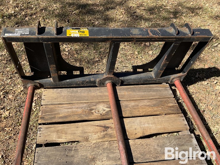 hla-te50bo500-bale-spear-skid-steer-attachment-image-12