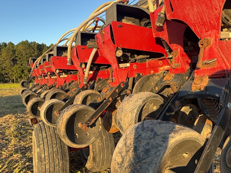 case-ih-1240-image-56