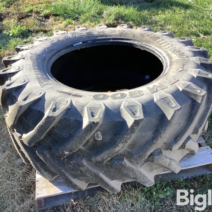 Trelleborg TM800 540/65R30 Bar Tire