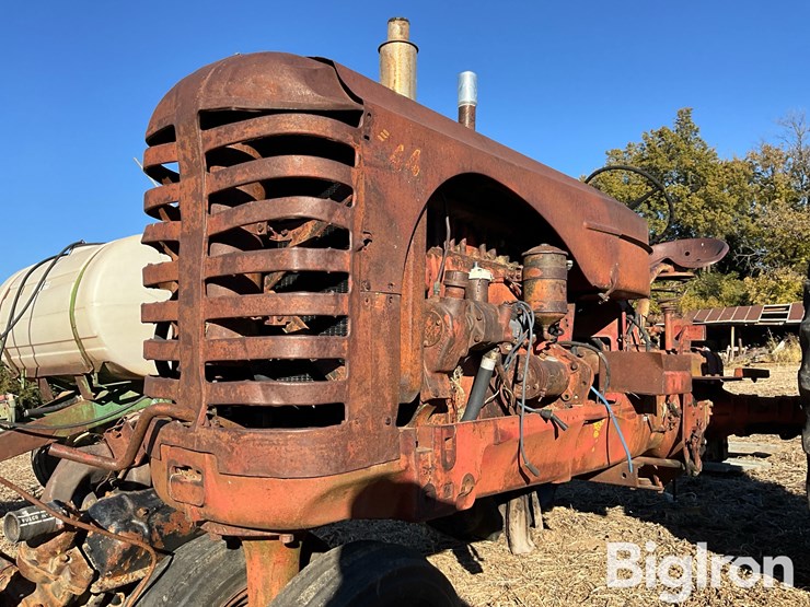 1950-massey-ferguson-44-image-14