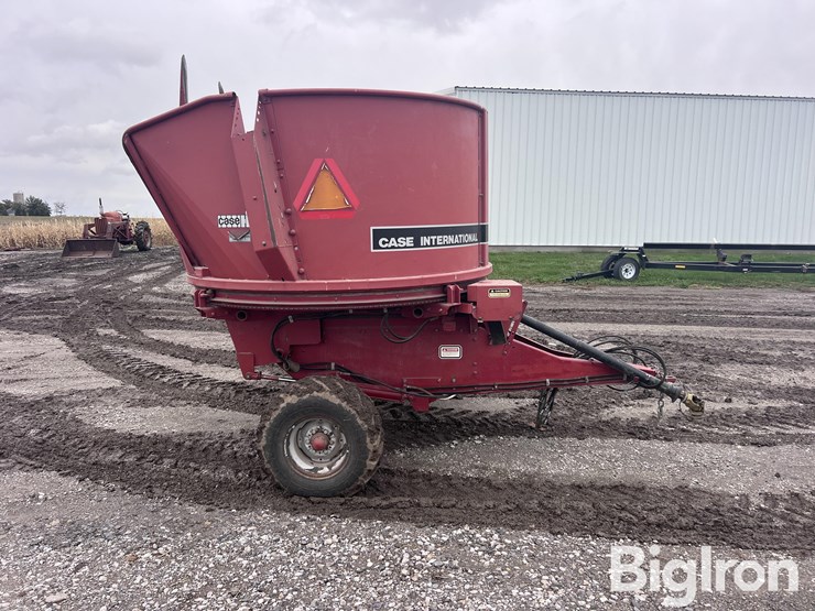 case-ih-8610-image-4