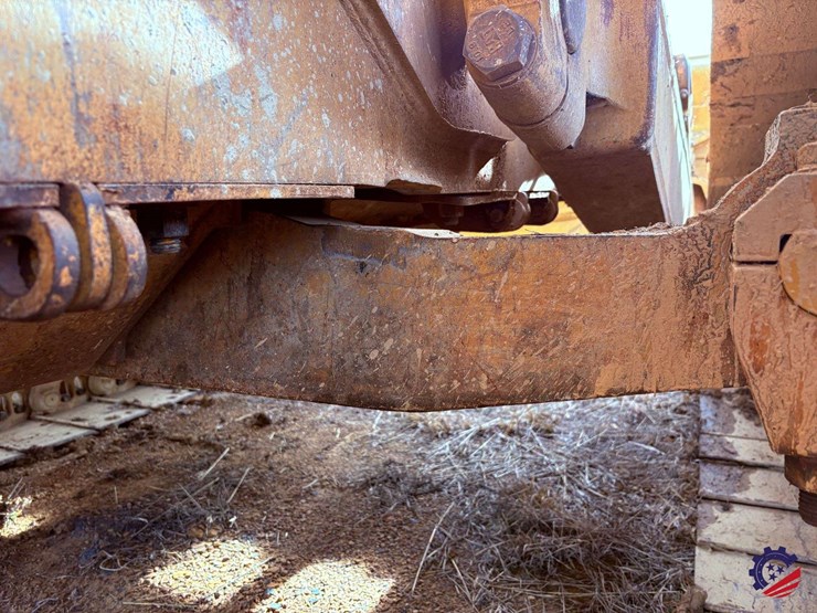 2019-caterpillar-d6t-xw-image-71