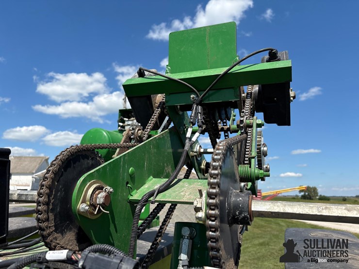 2013-john-deere-1770nt-image-20